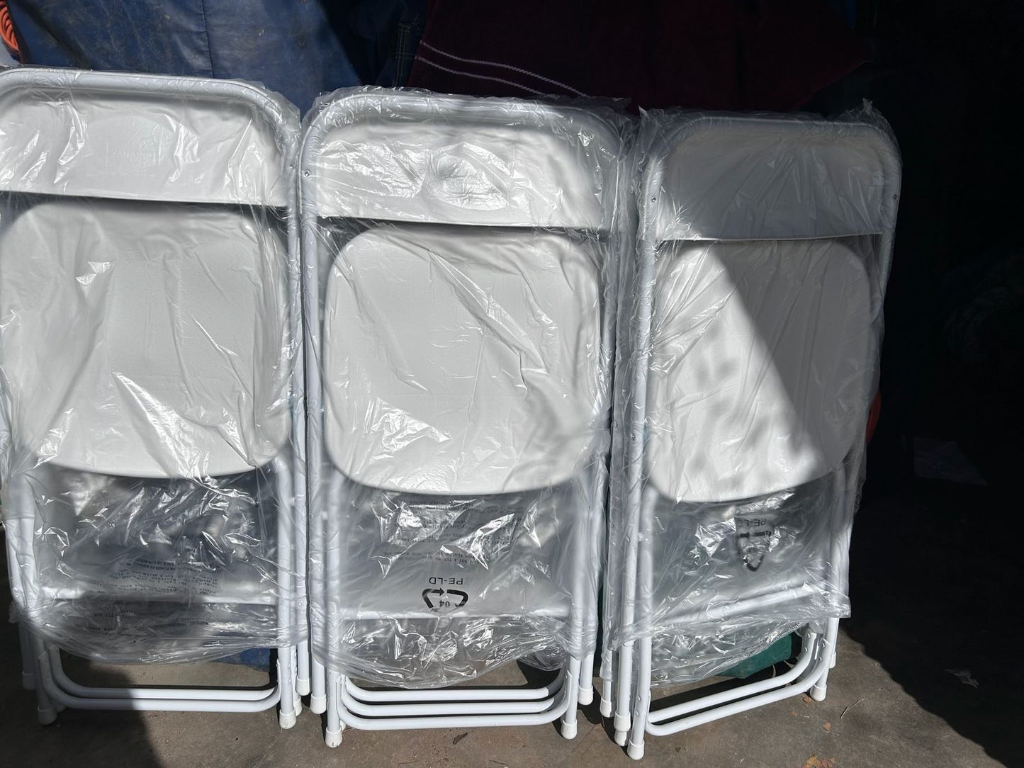 Black/White Plastic Folding Chairs 10/20/50 Pack
